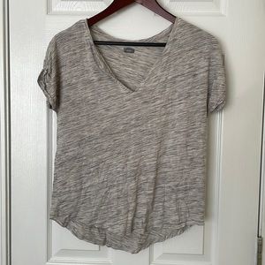 Aerie loose v-neck shirt, small.